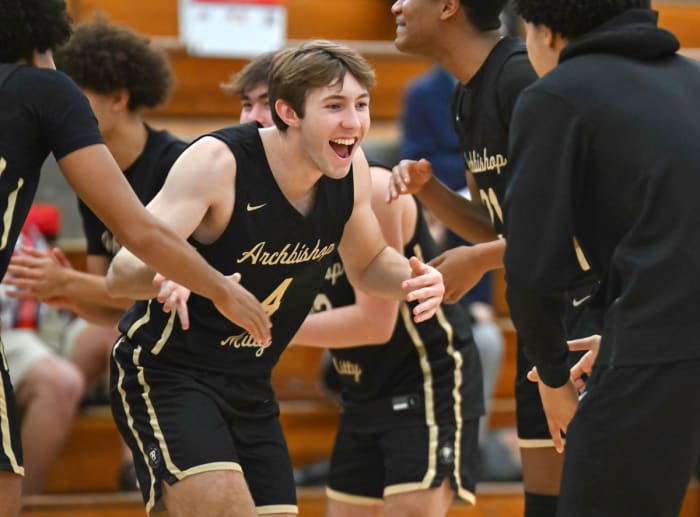 Archbishop Mitty vs Carlsbad Torrey Pines Holiday Classic December 29, 2023 Photo-Justin Fine62